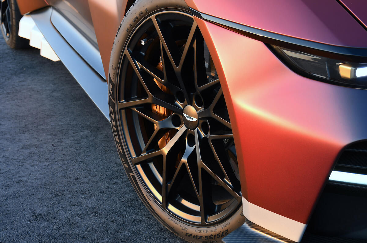 Side profile of the Aston Martin Valen showing the F1-inspired side vortex generators and reworked S-curve bodyline
