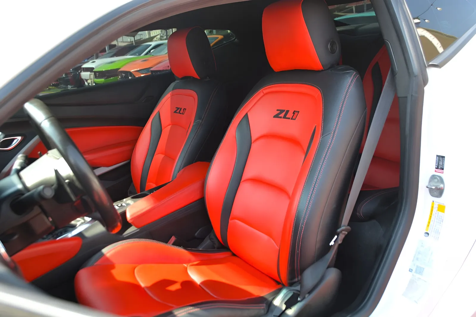 2020 Chevrolet Camaro photo 4