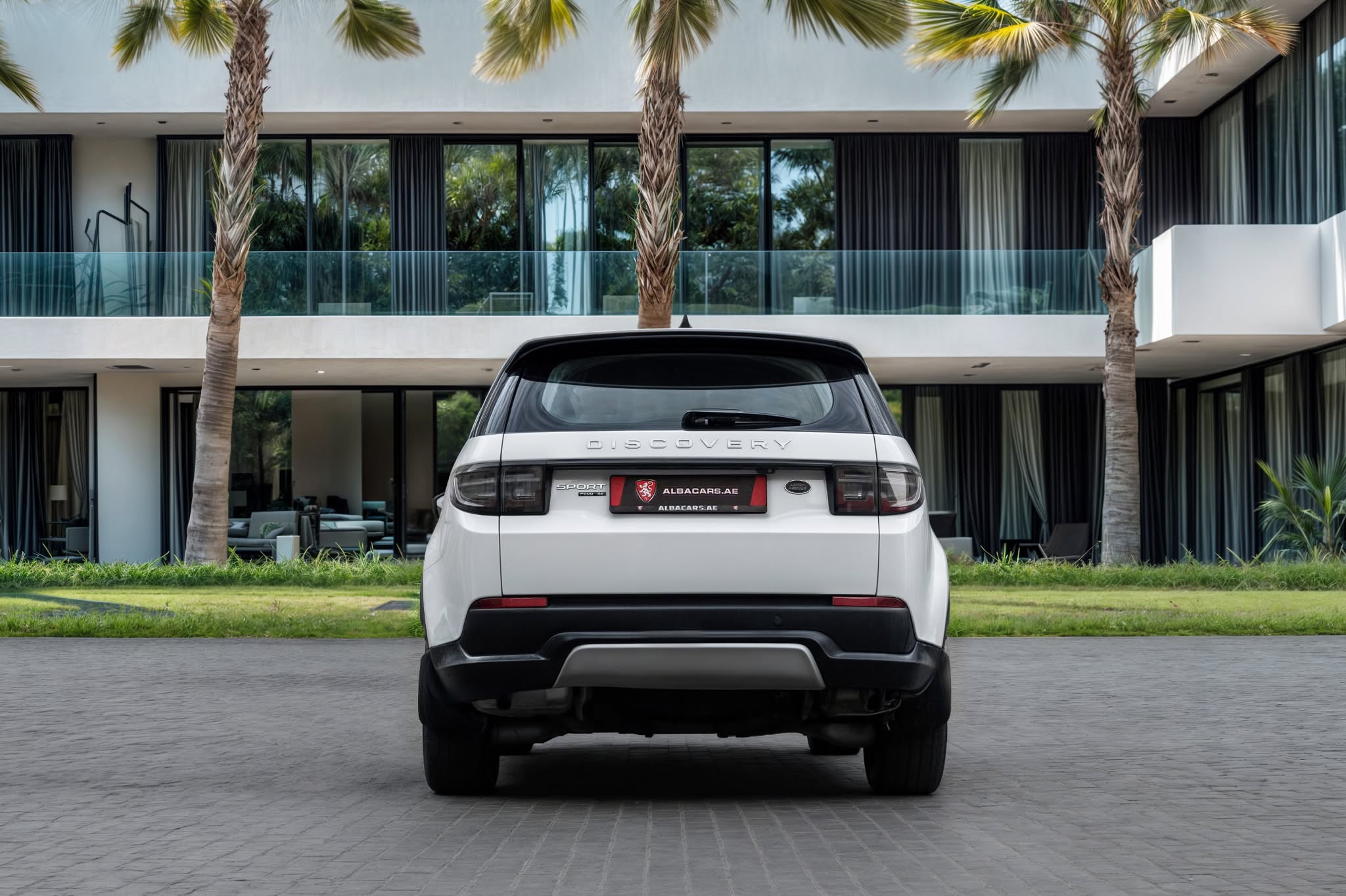 2020 Land Rover Discovery Sport photo 5