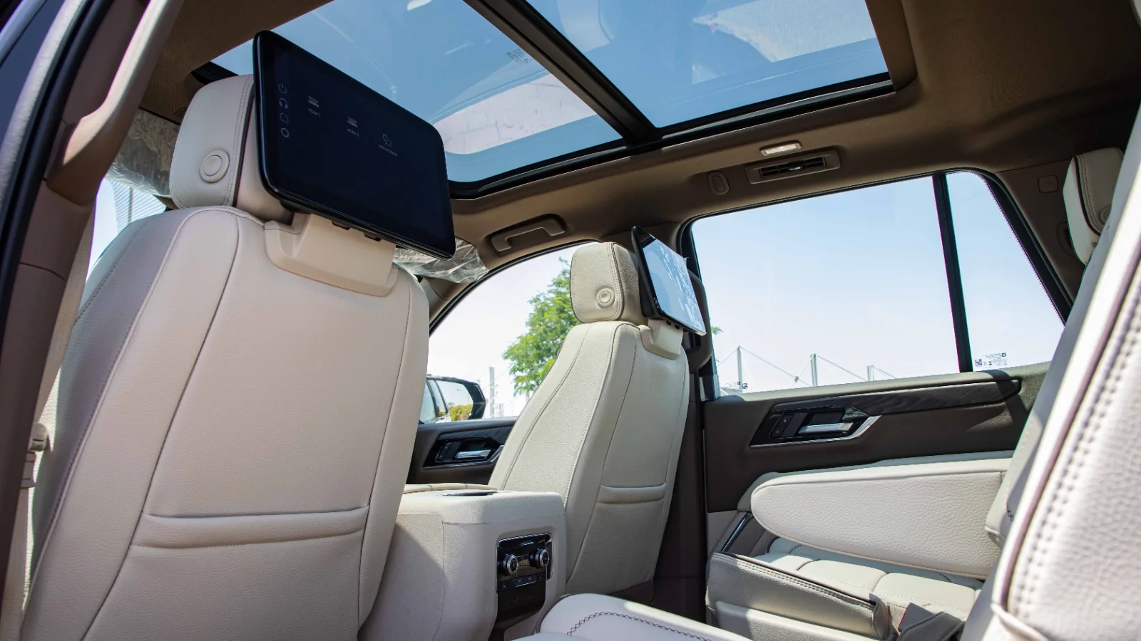 2026 GMC Yukon photo 5