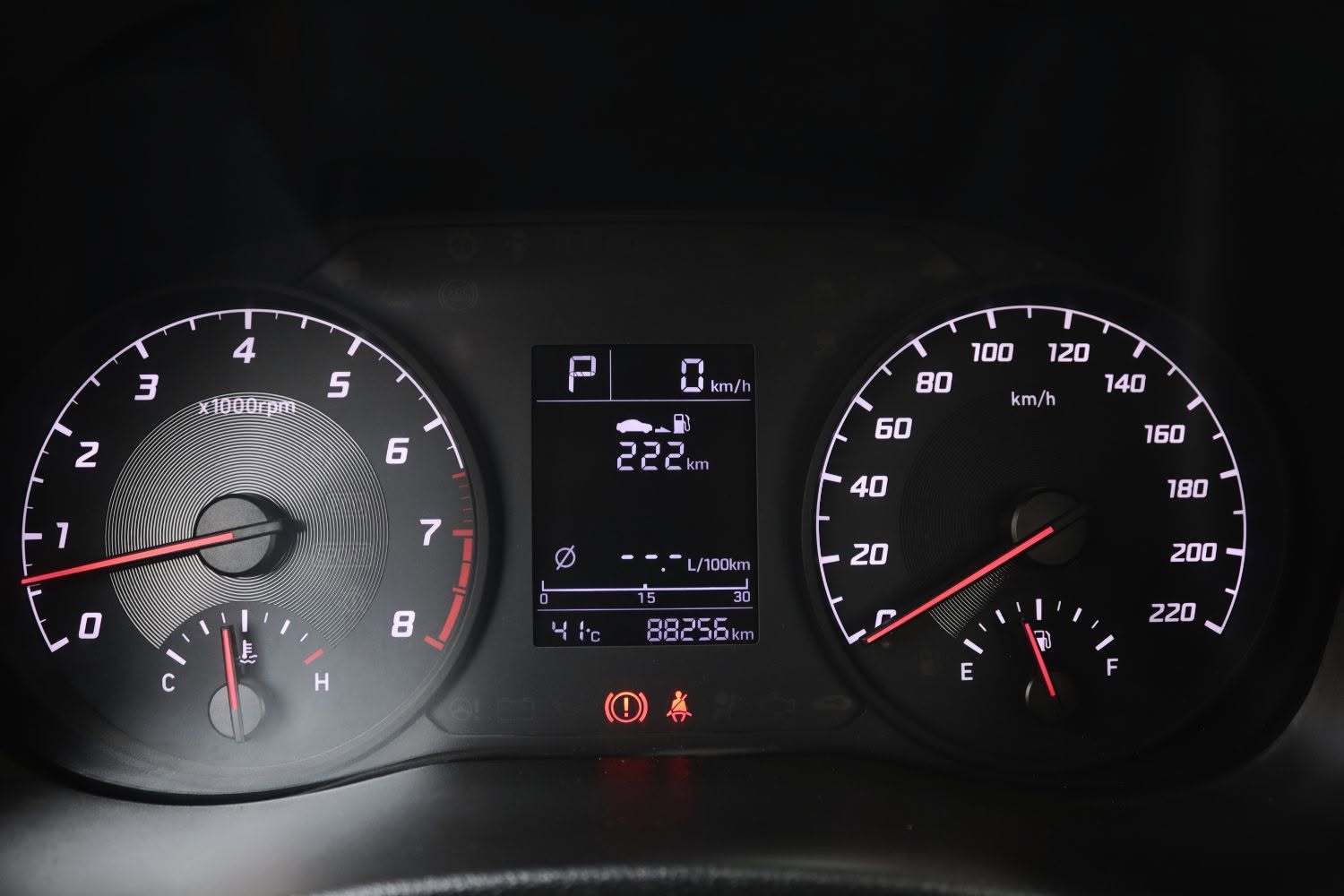 2026 Hyundai Accent photo 4