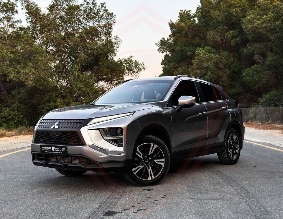 2022 Mitsubishi Eclipse Cross photo 2