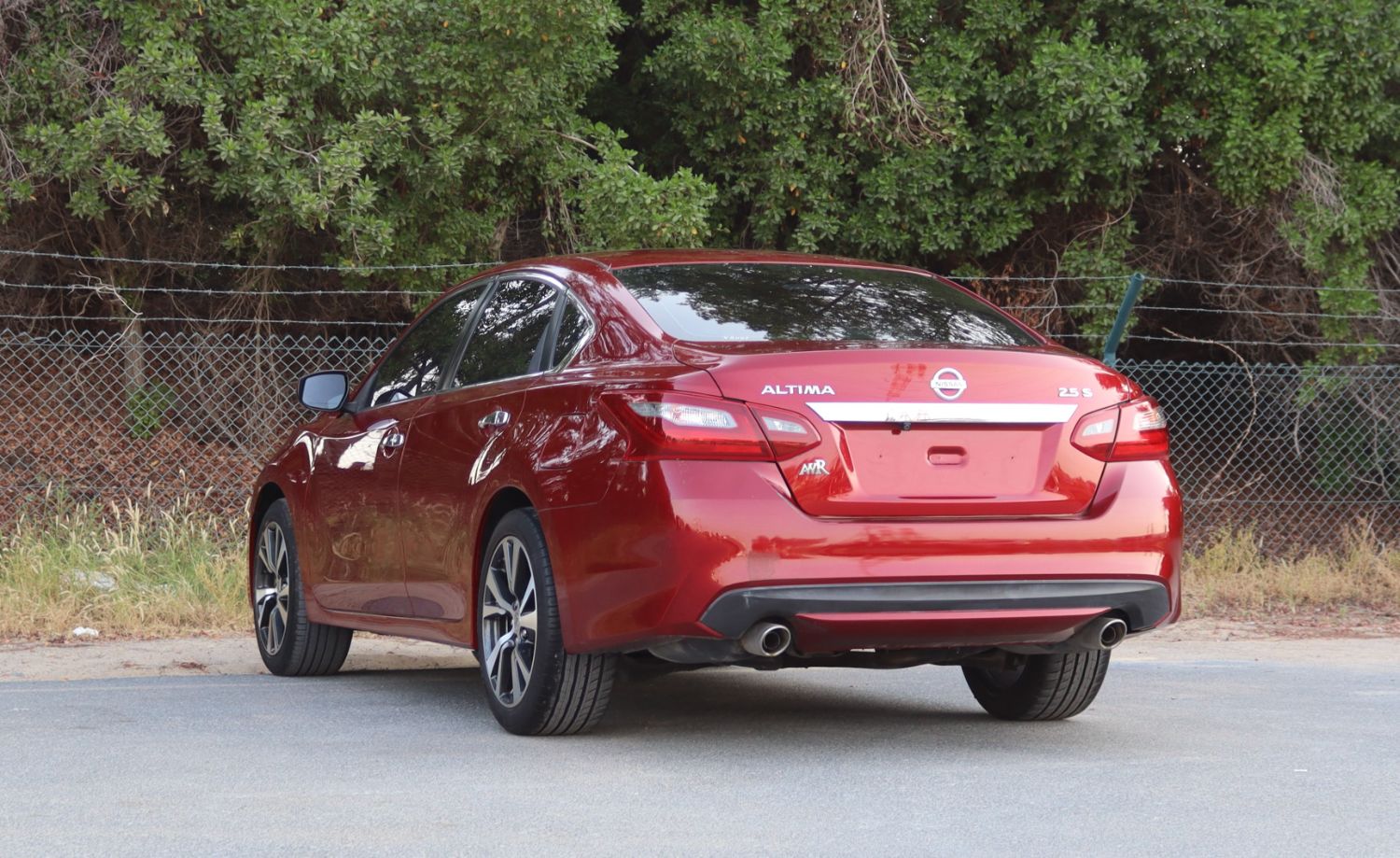 2026 Nissan Altima photo 3