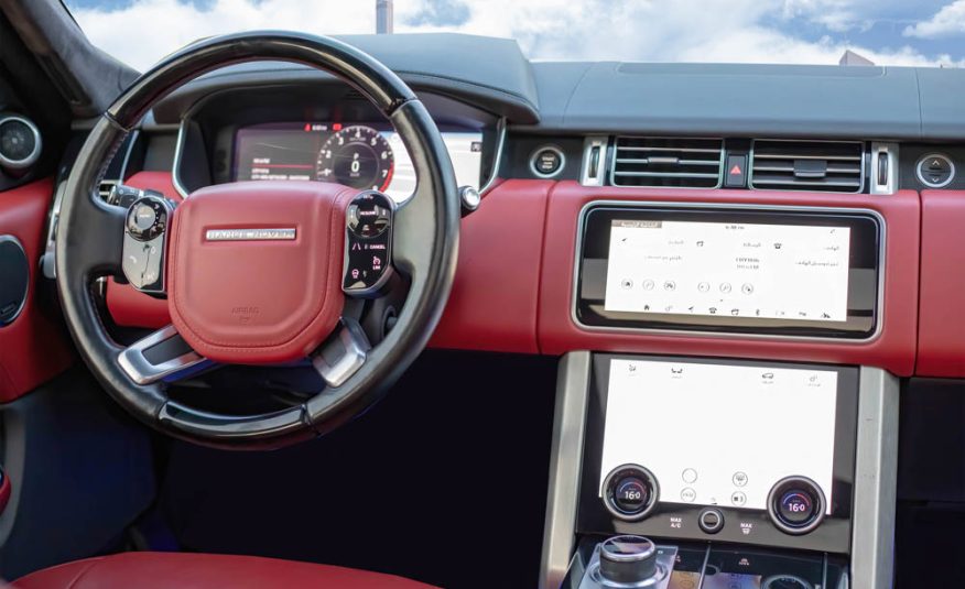 2021 Land Rover Range Rover Vogue SE photo 3