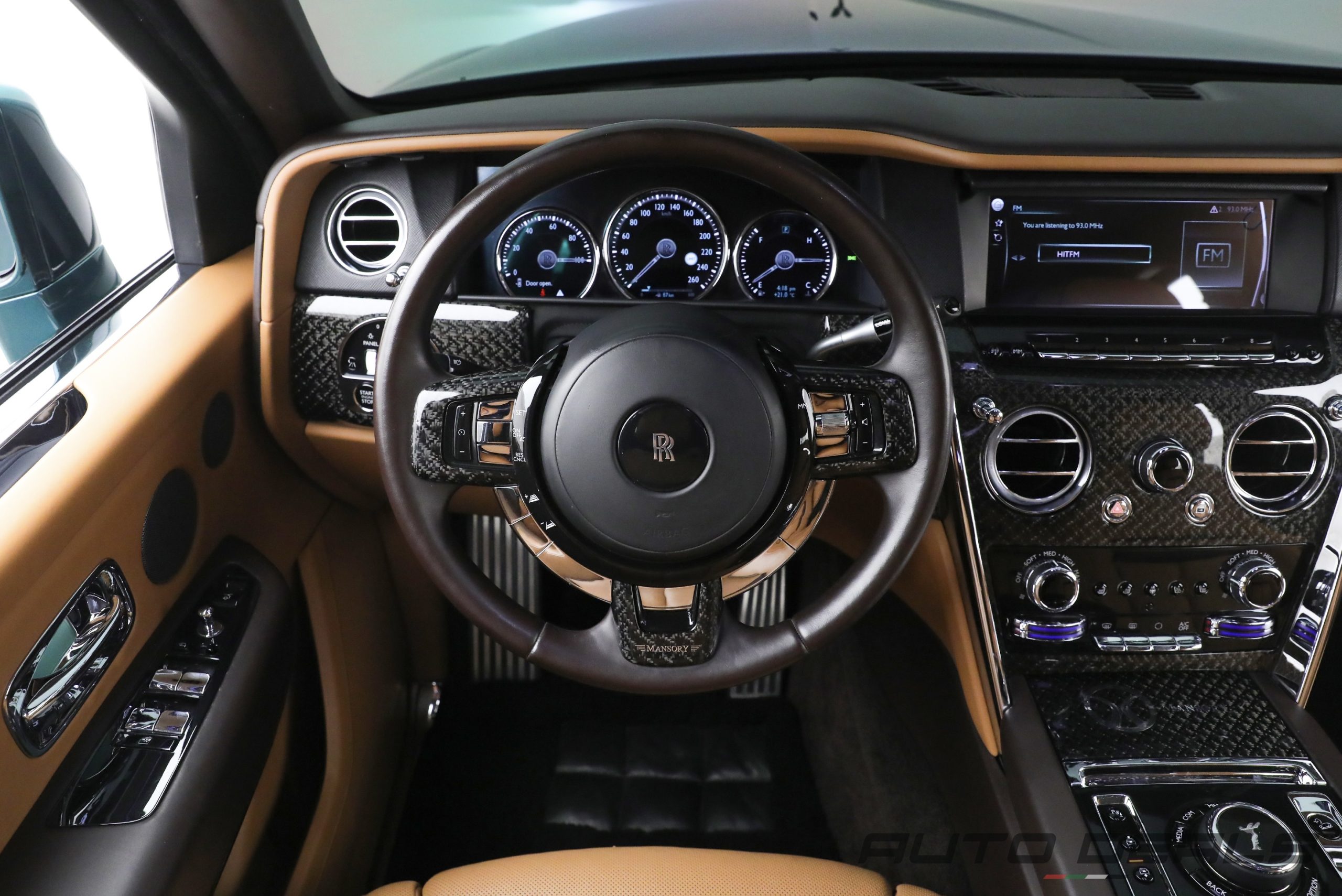 2020 Rolls-Royce Cullinan photo 2