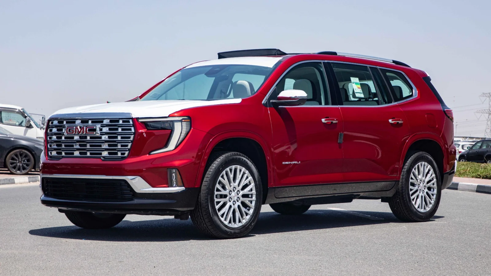 2024 GMC Acadia Denali photo 2
