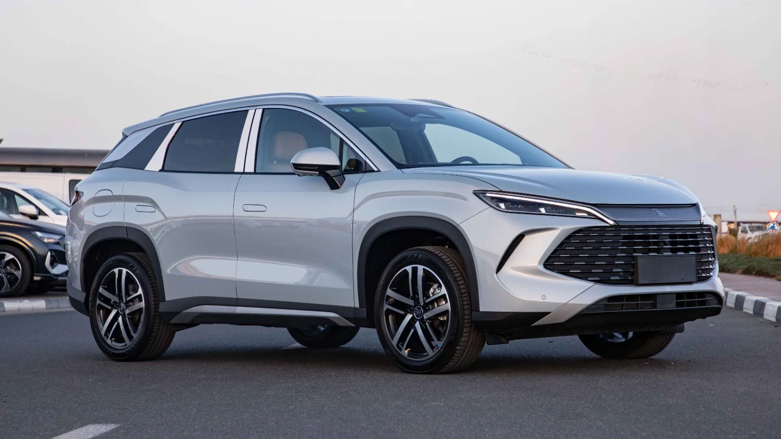 2025 BYD Song Plus photo 2