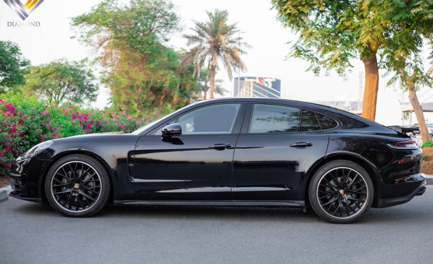 2026 Porsche Panamera photo 5