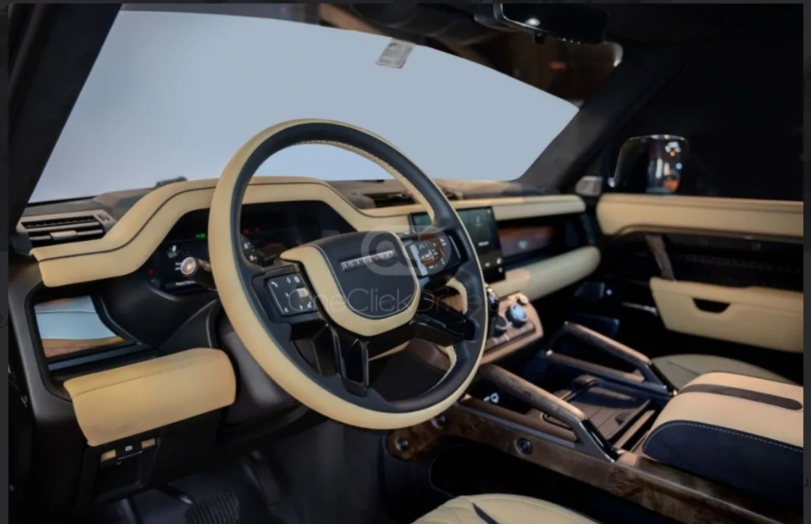 2024 Land Rover Defender photo 3
