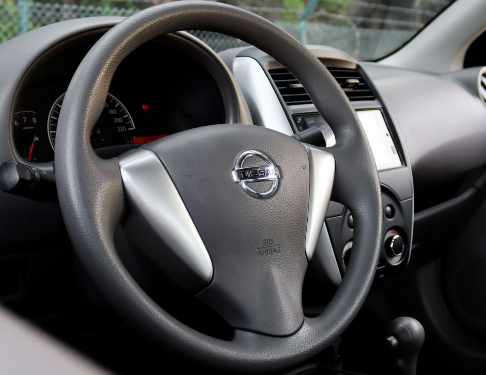 2024 Nissan Sunny photo 5