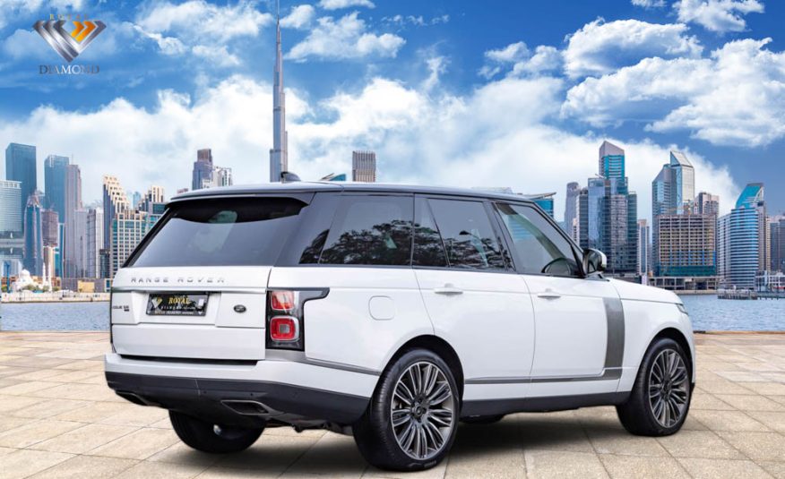 2021 Land Rover Range Rover Vogue SE photo 5