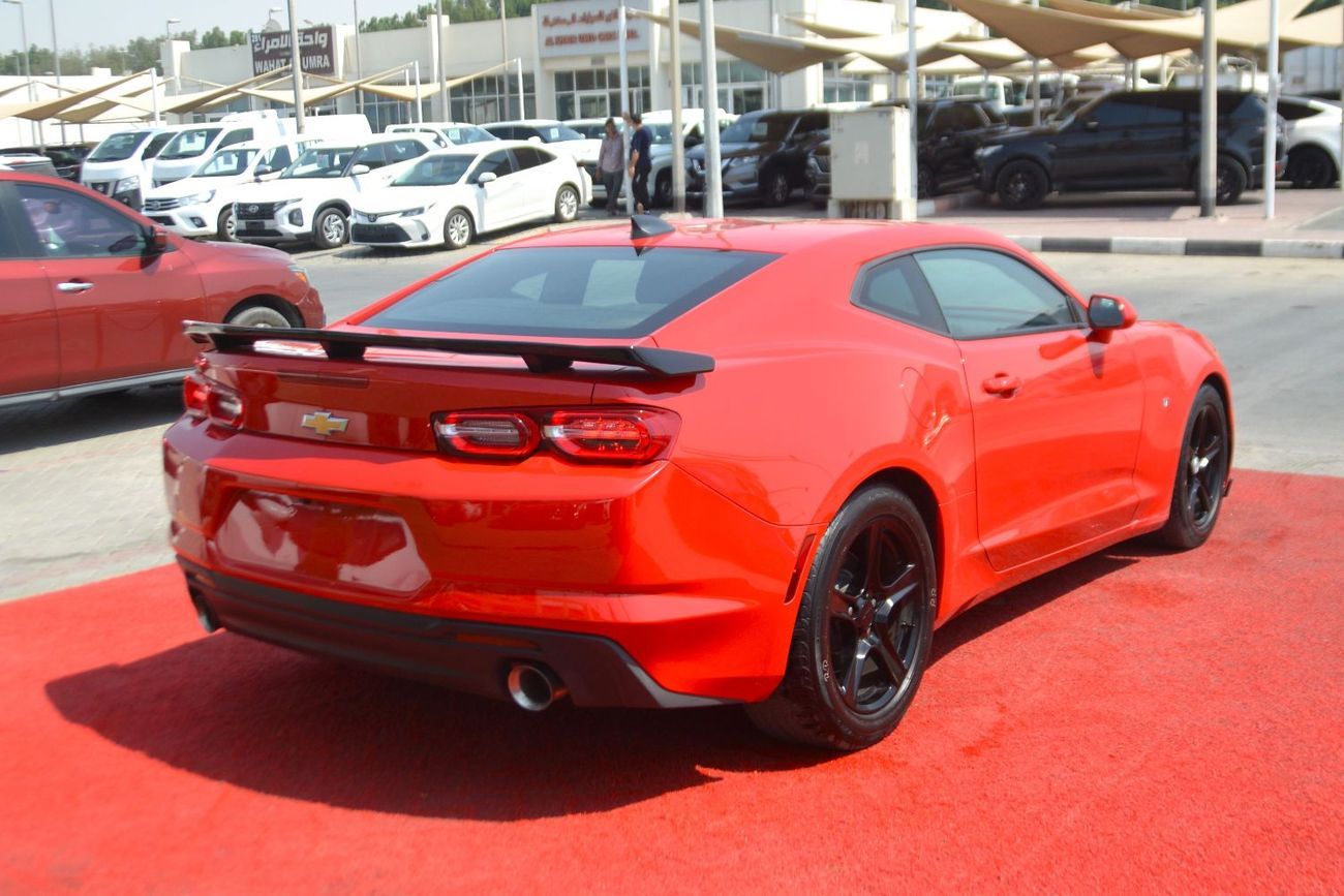 2024 Chevrolet Camaro photo 5