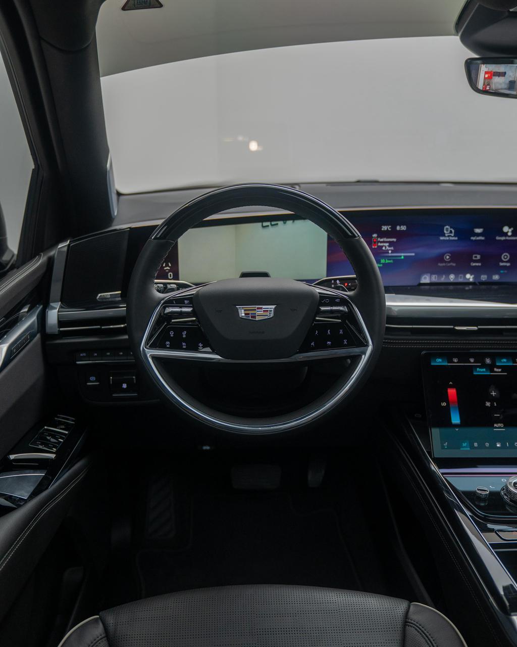 2025 Cadillac Escalade photo 4