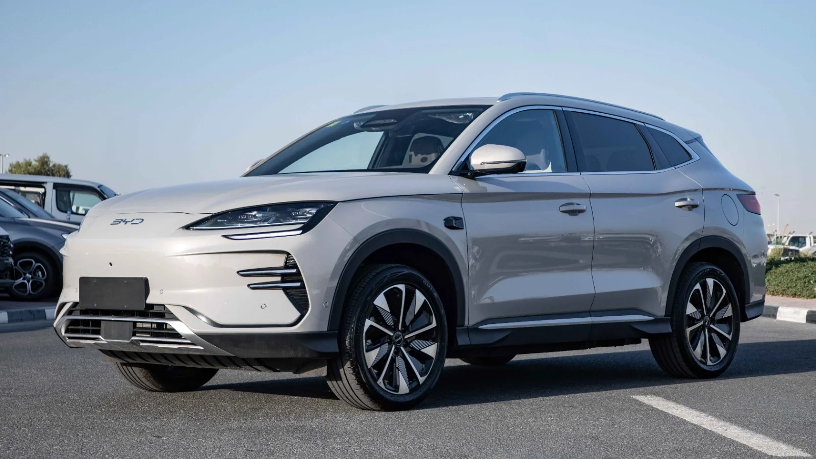2025 BYD Song Plus photo 2