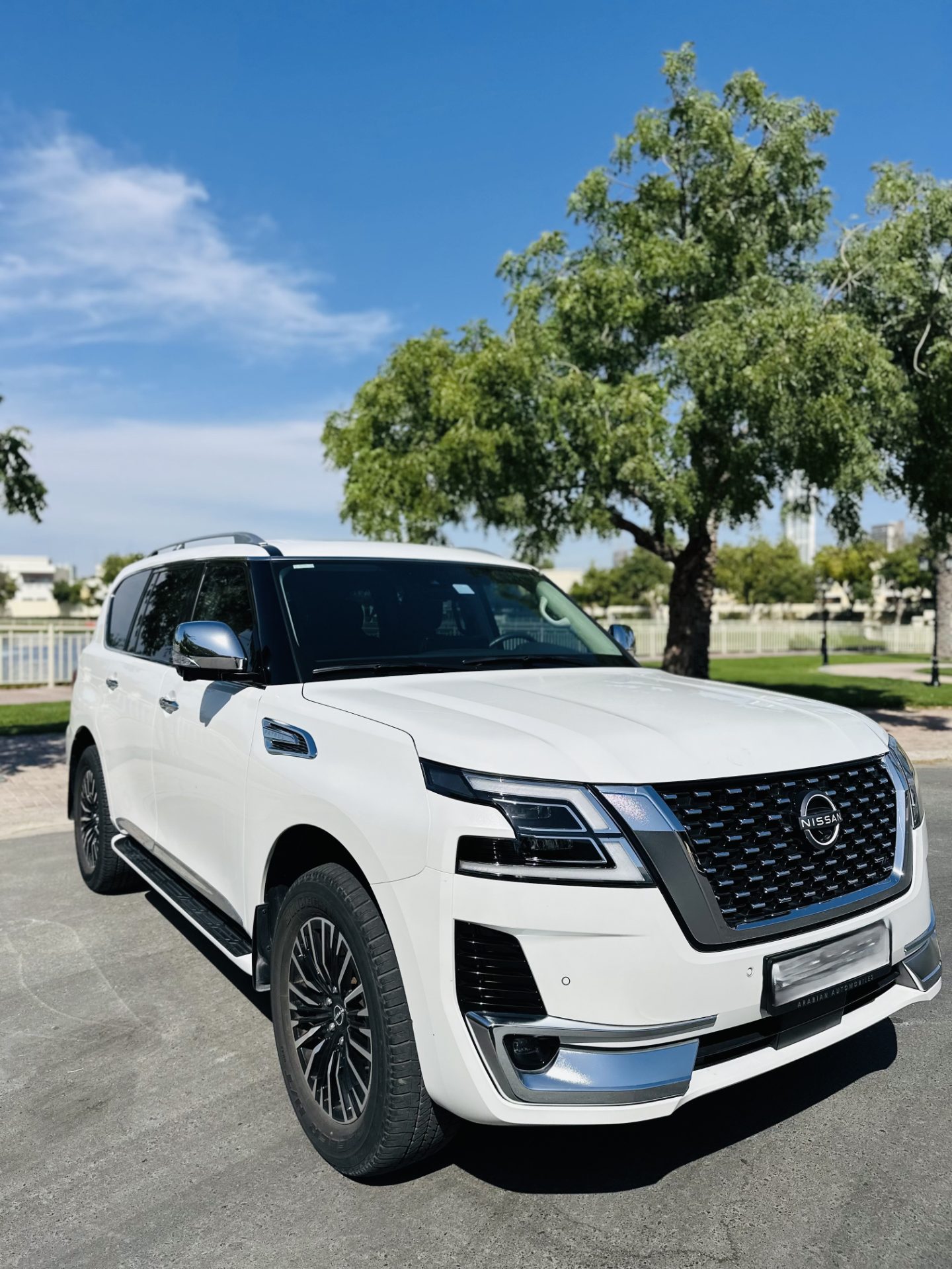 2023 Nissan Patrol photo 2