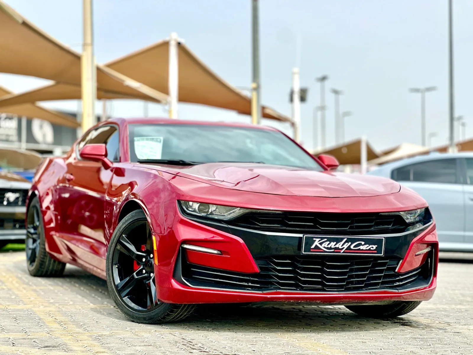 2018 Chevrolet Camaro photo 2