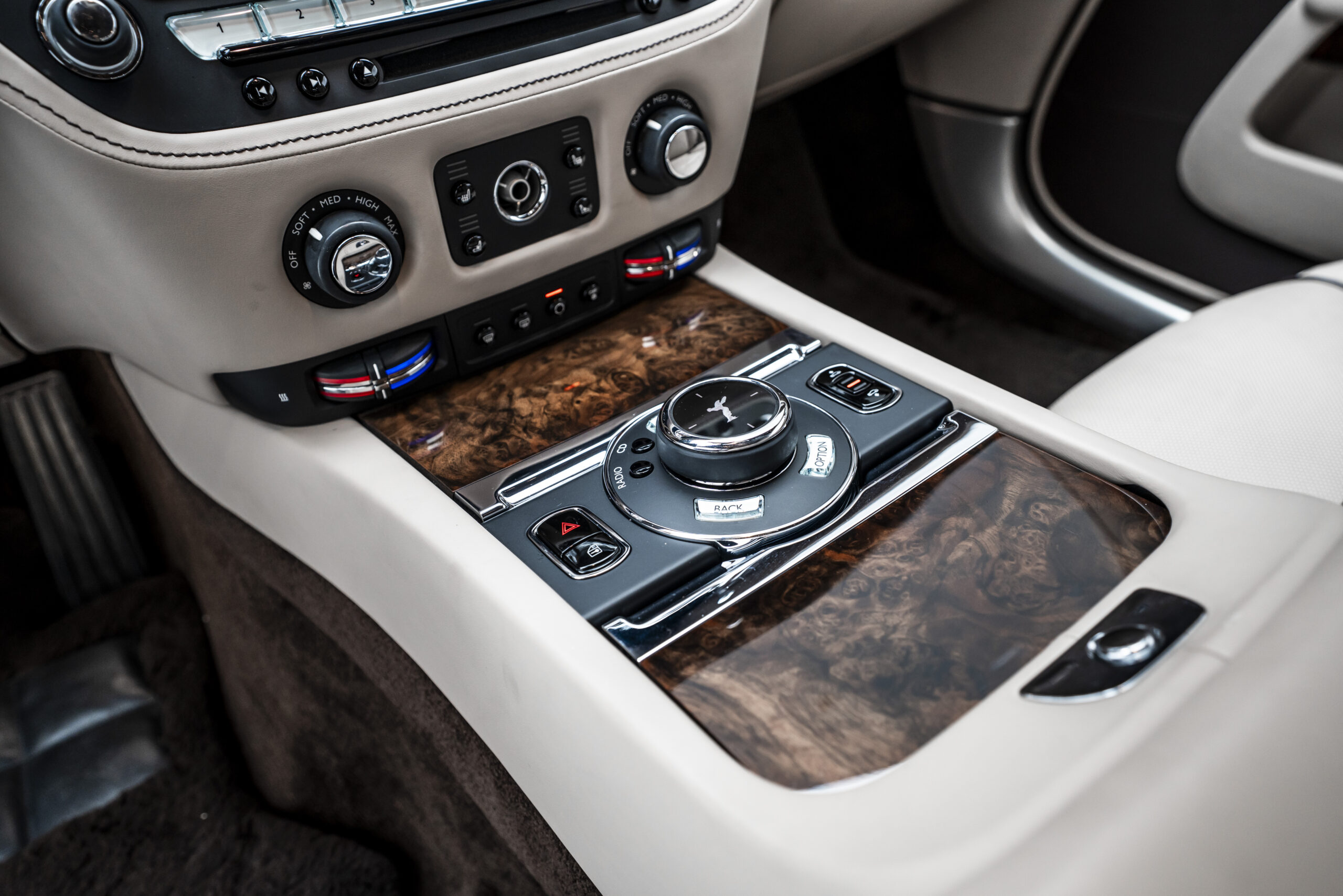 2016 Rolls-Royce Wraith photo 4