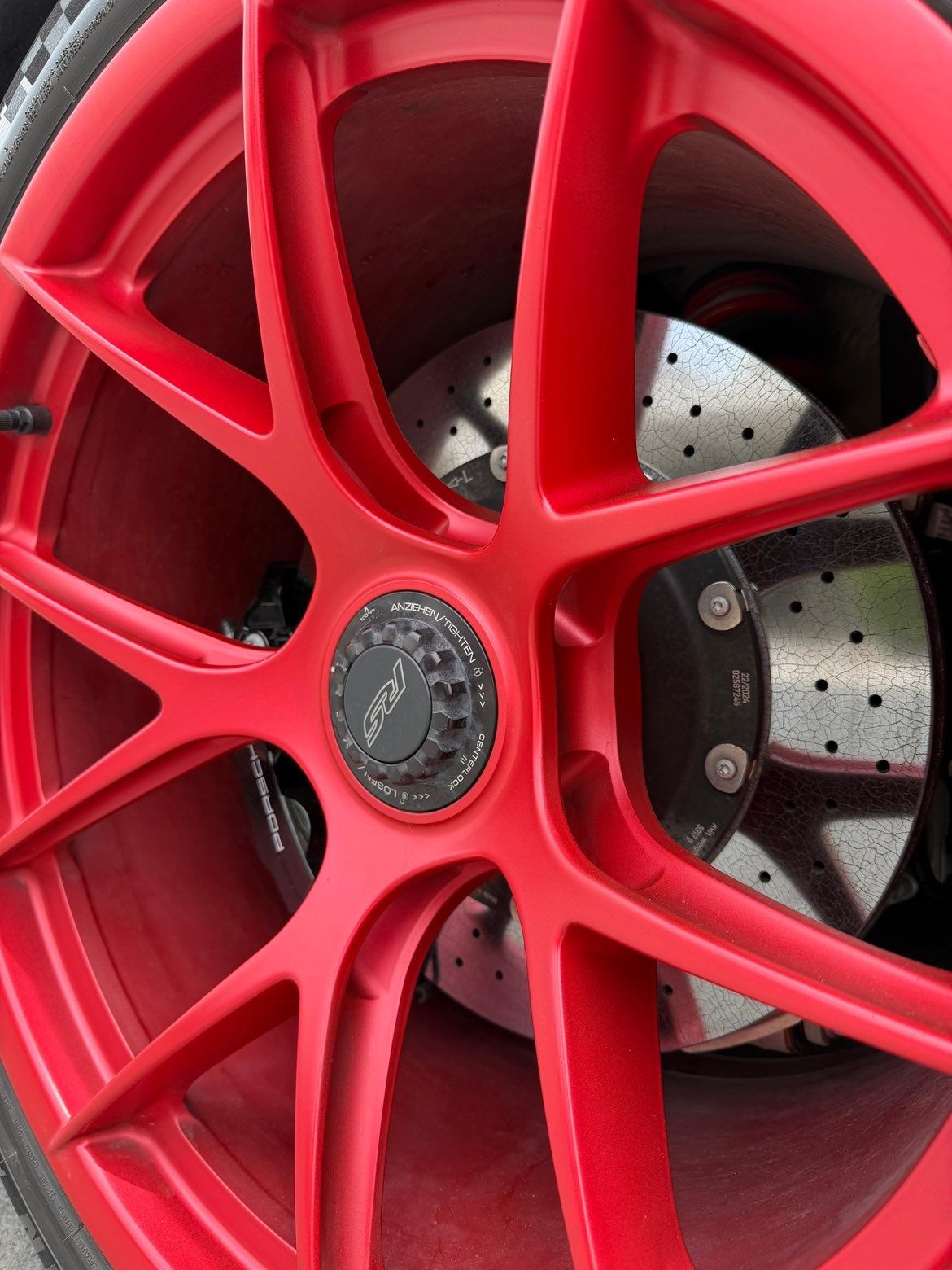2024 Porsche 911 photo 3
