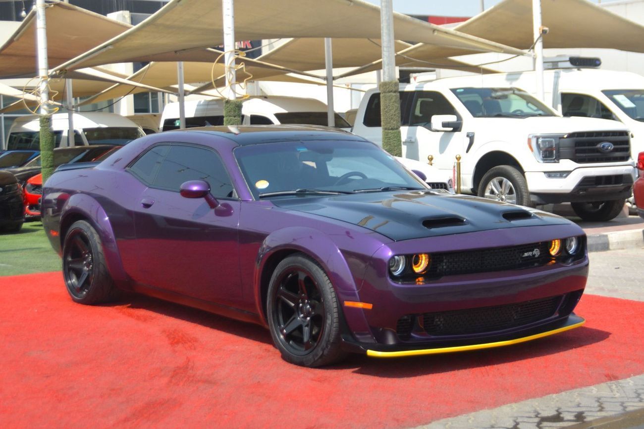 2019 Dodge Challenger photo 3