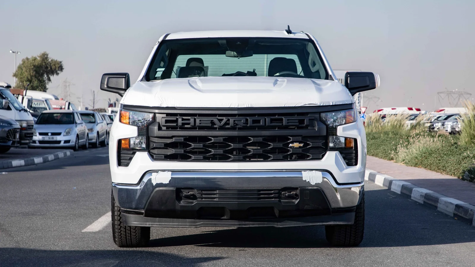 2025 Chevrolet Silverado photo 2
