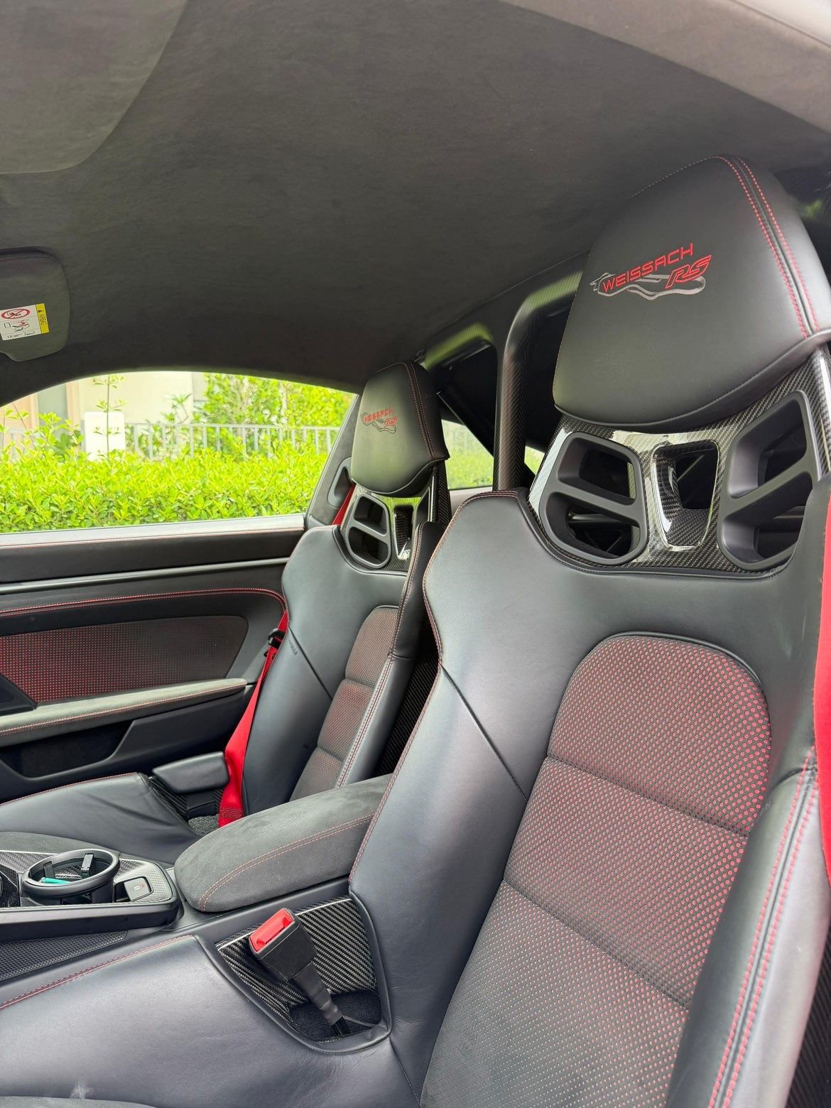 2024 Porsche 911 photo 4