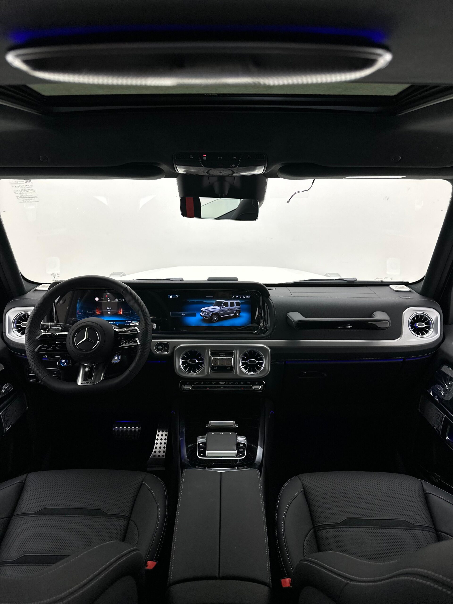 2024 Mercedes-Benz G63 AMG photo 2