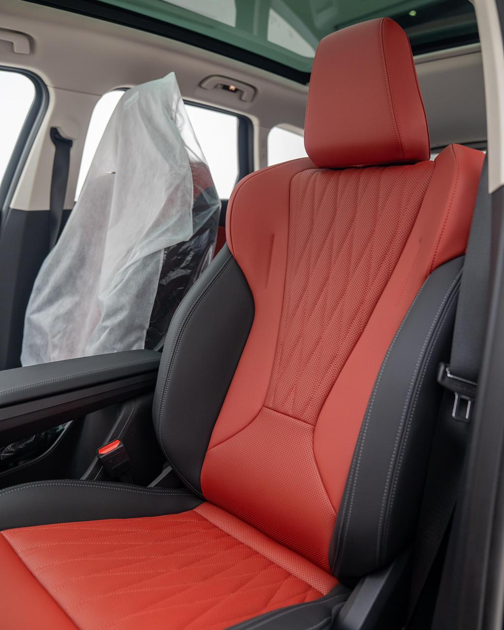 2025 BMW X1 photo 3