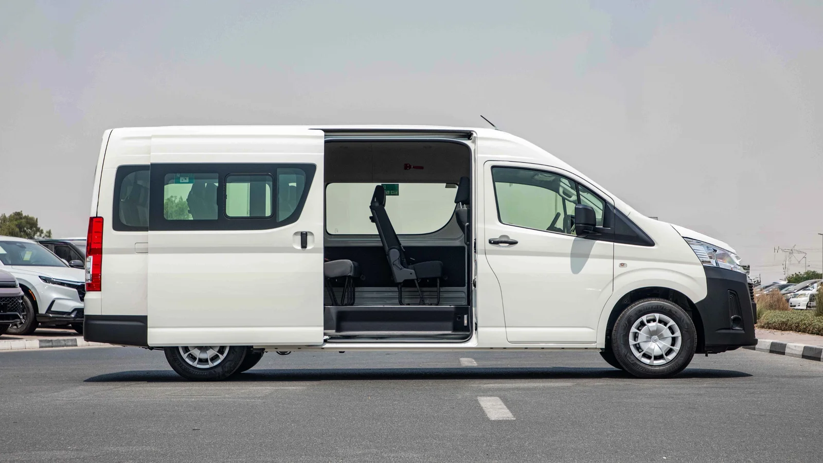 2026 Toyota Hiace photo 2
