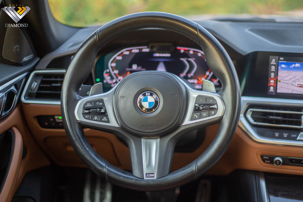 2022 BMW M440i photo 5