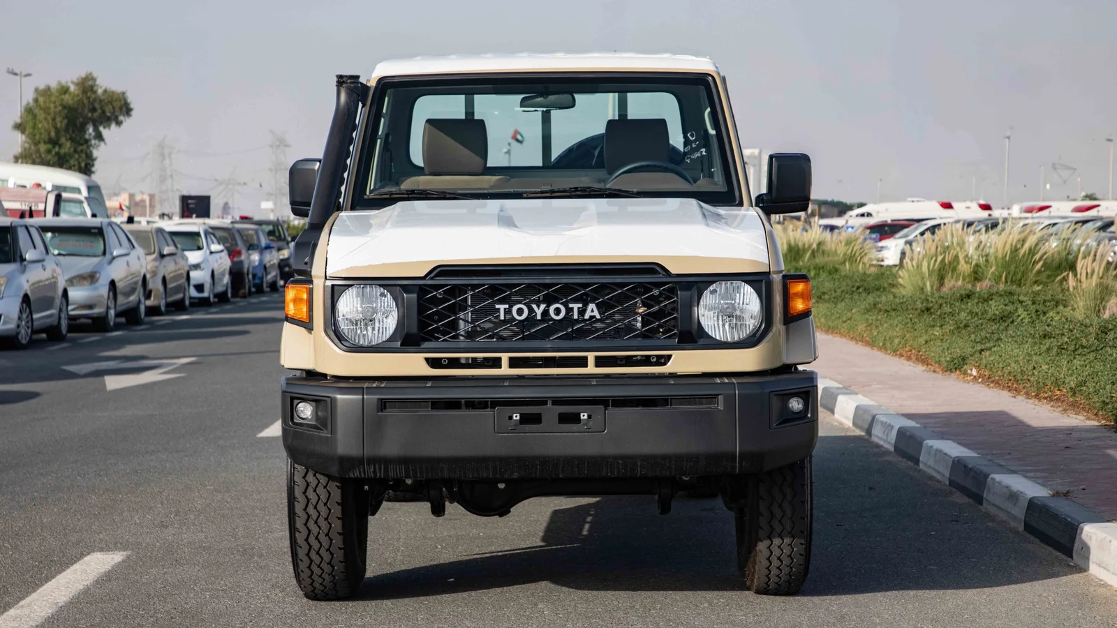 2026 Toyota Land Cruiser photo 2
