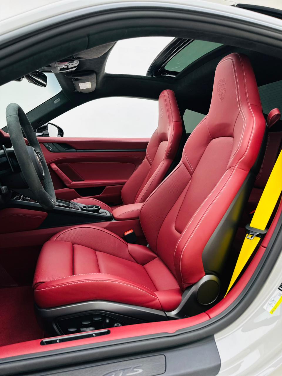 2026 Porsche 911 photo 3
