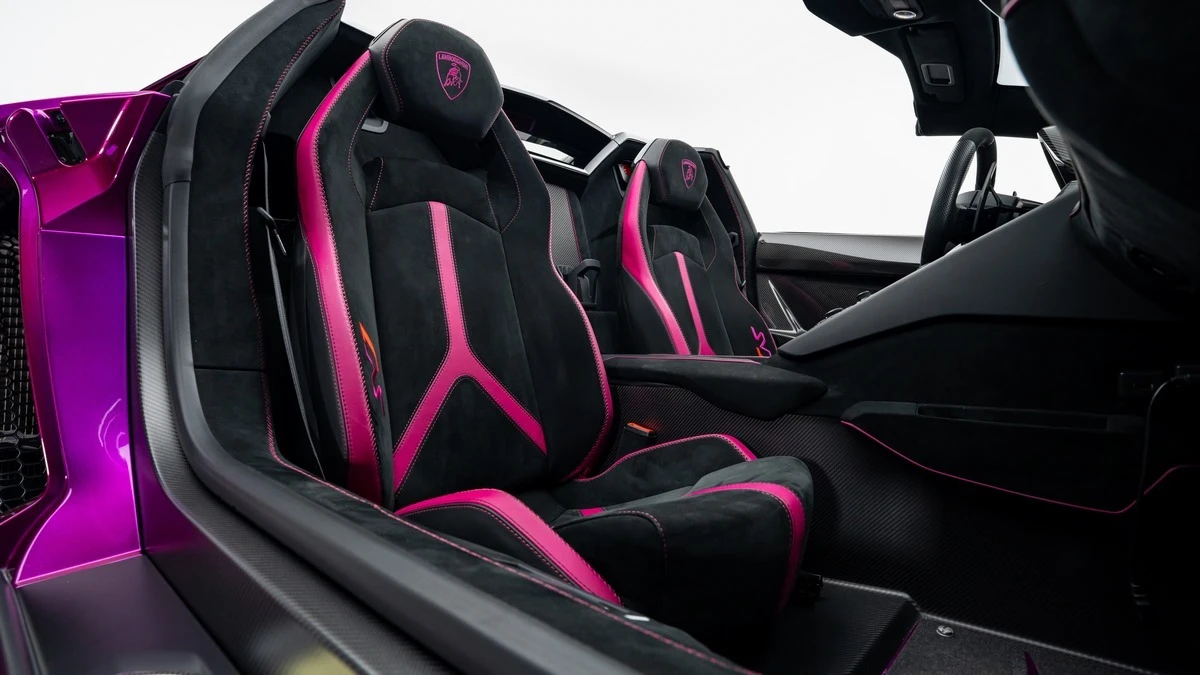 2021 Lamborghini Huracan photo 4