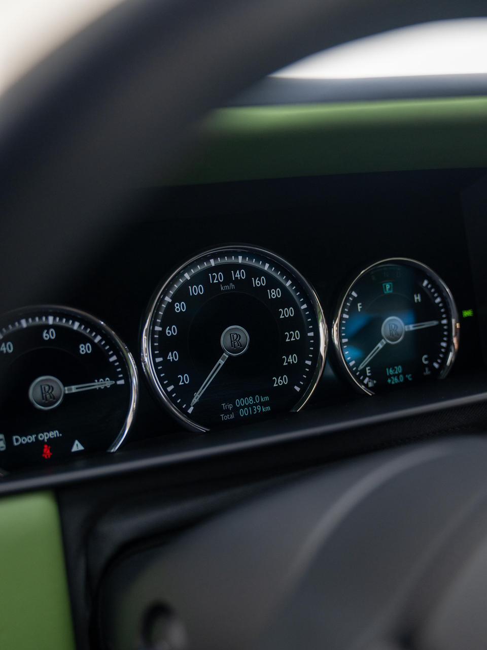 2023 Rolls-Royce Cullinan photo 3