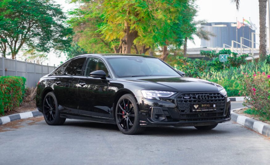 2024 Audi A8 photo 2