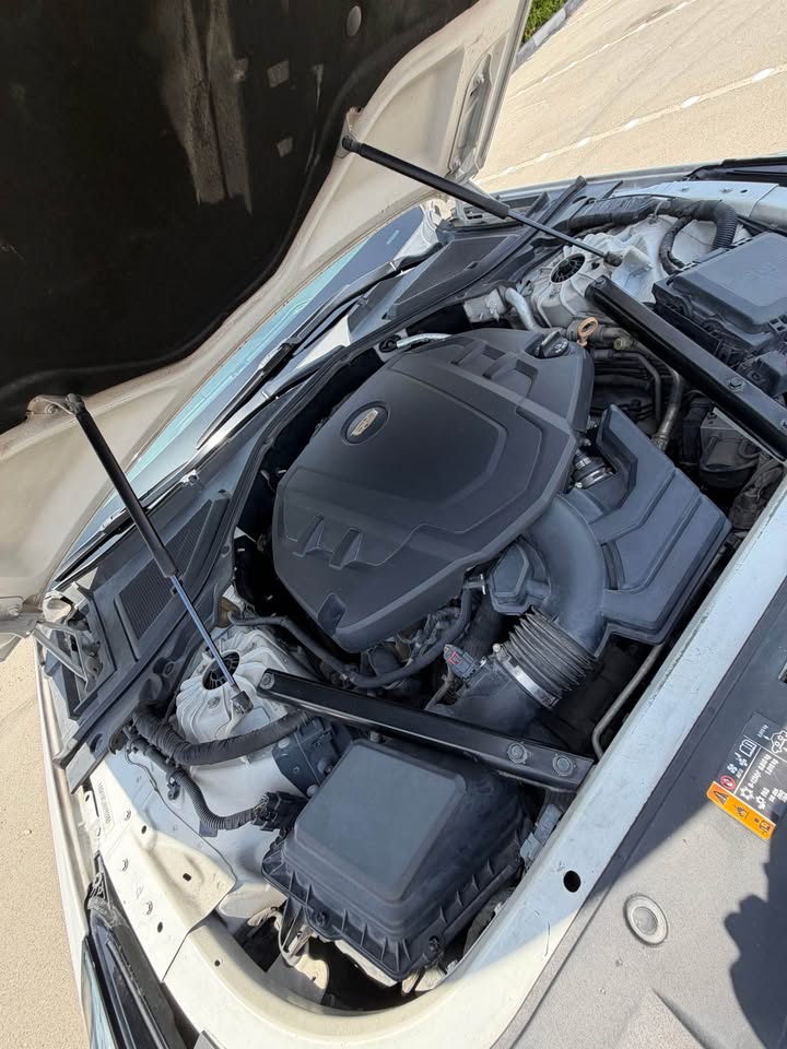 2017 Cadillac CT6 photo 5