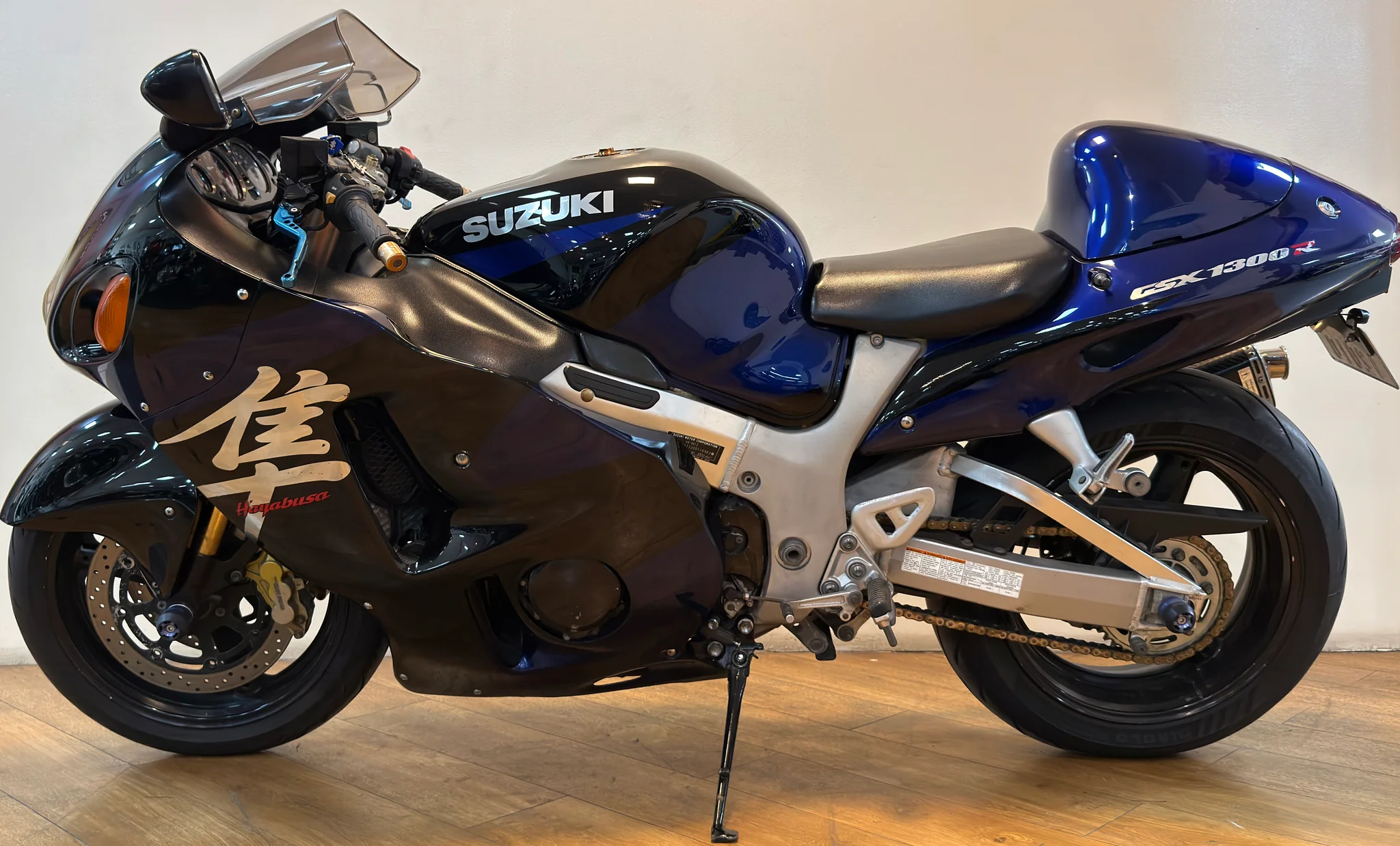 For Sale 2004 Suzuki Hayabusa GSX1300R photo 3