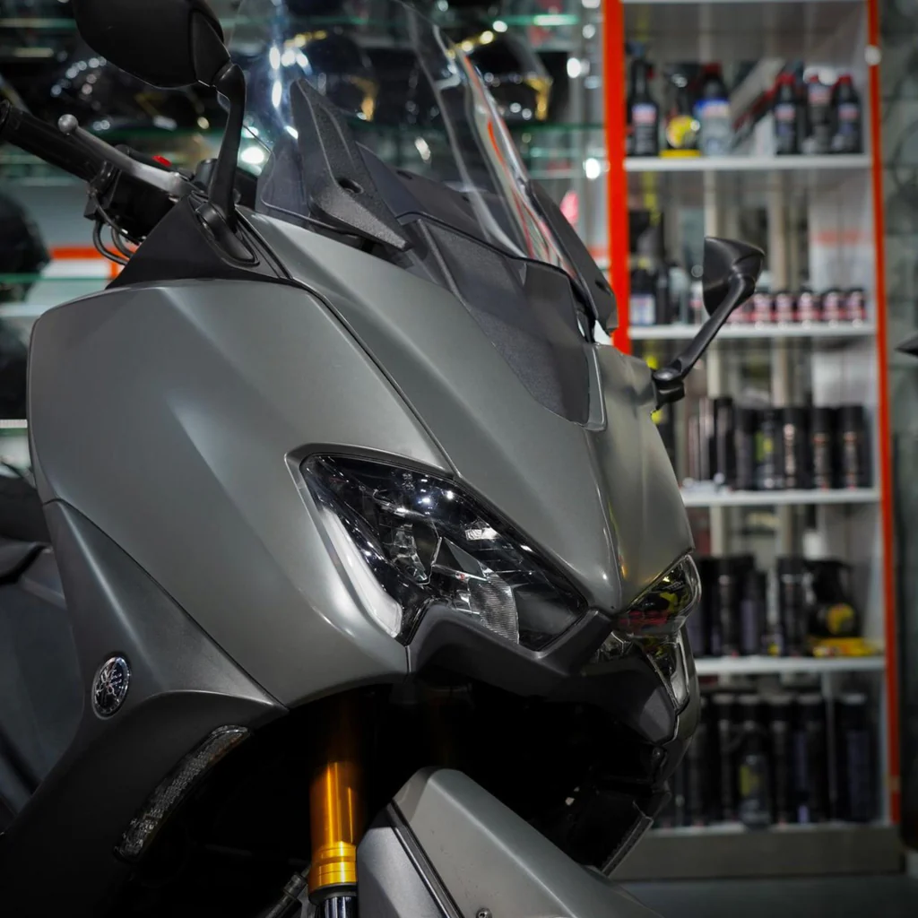 For Sale 2021 Yamaha TMAX 560 photo 3