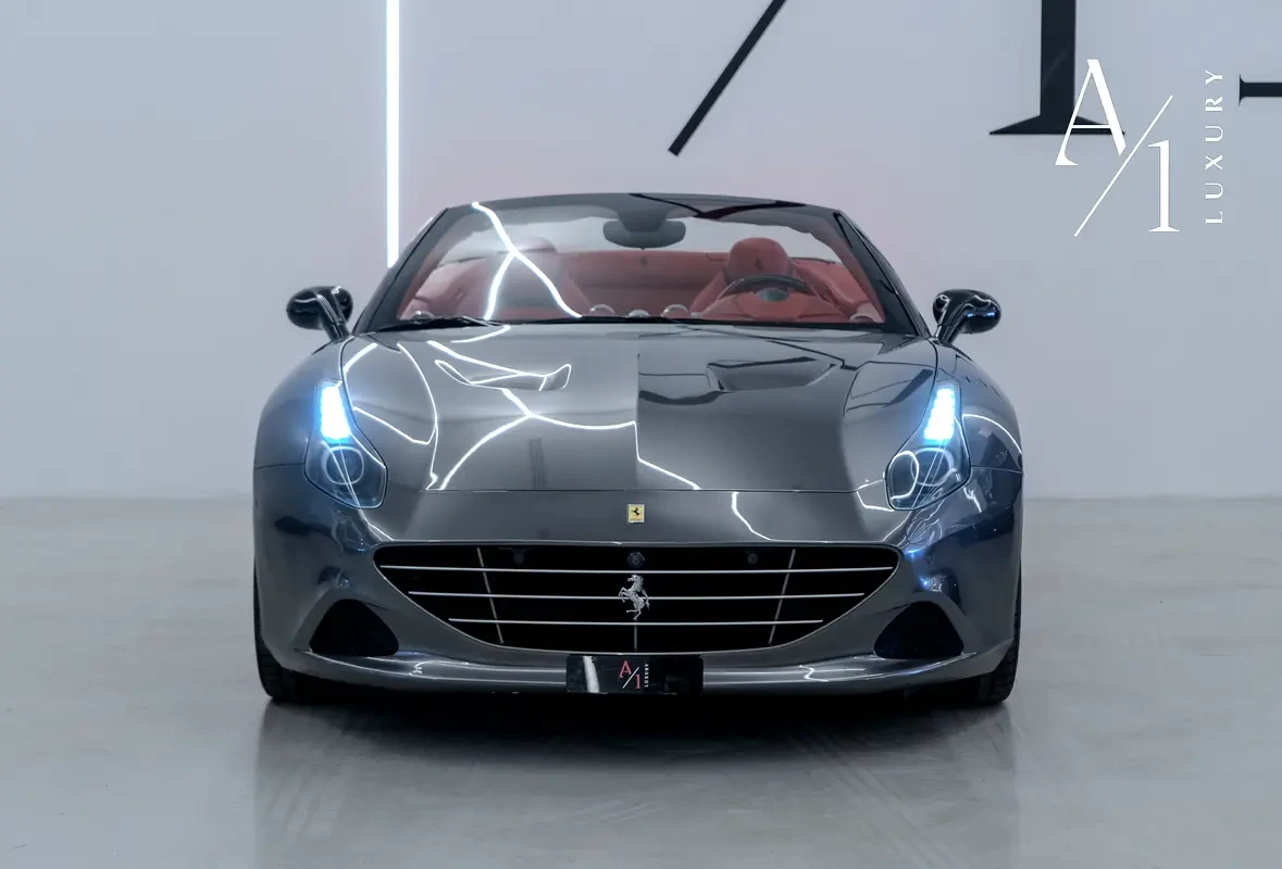 2016 Ferrari California photo 2