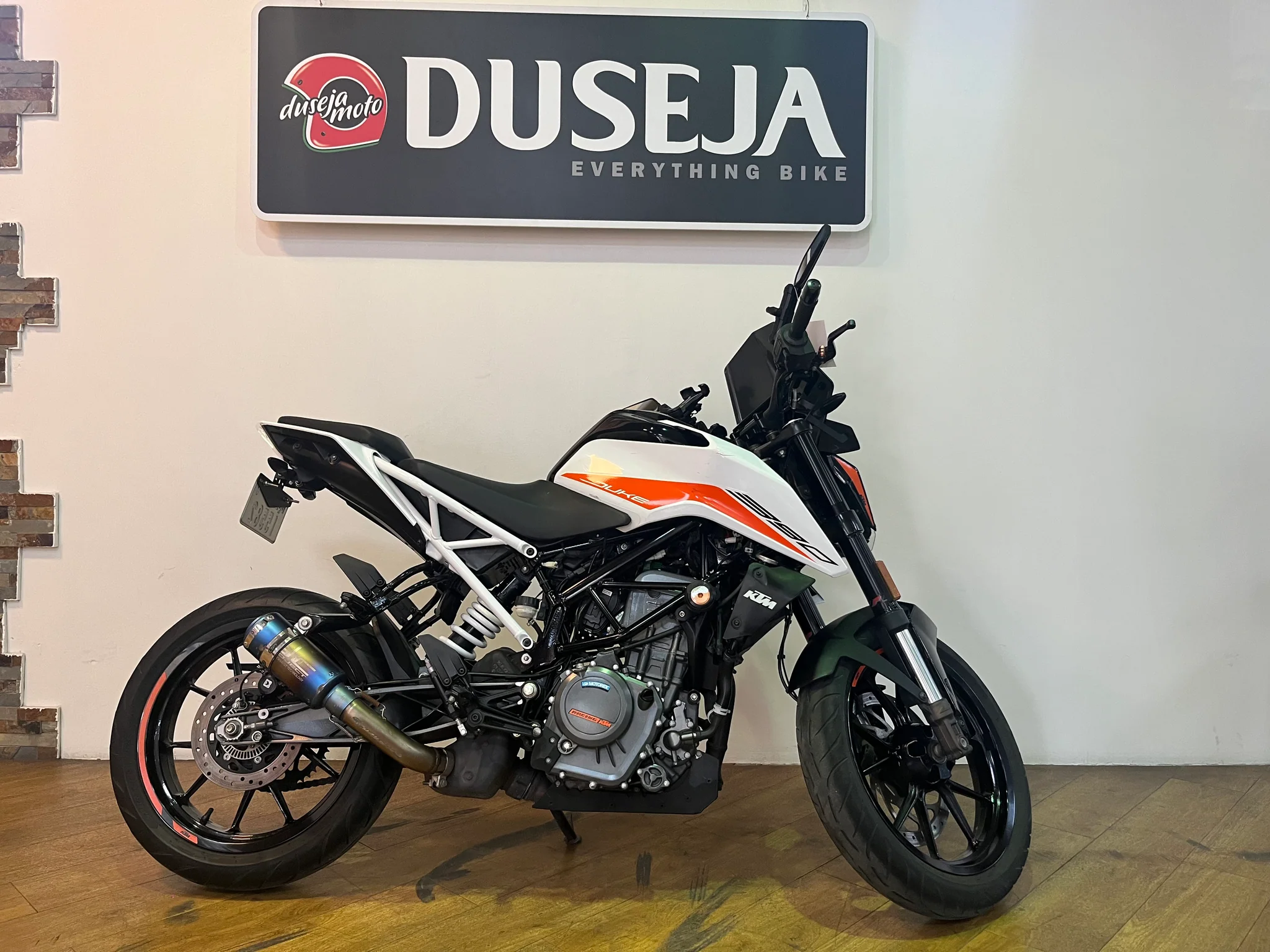 KTM Duke 390 