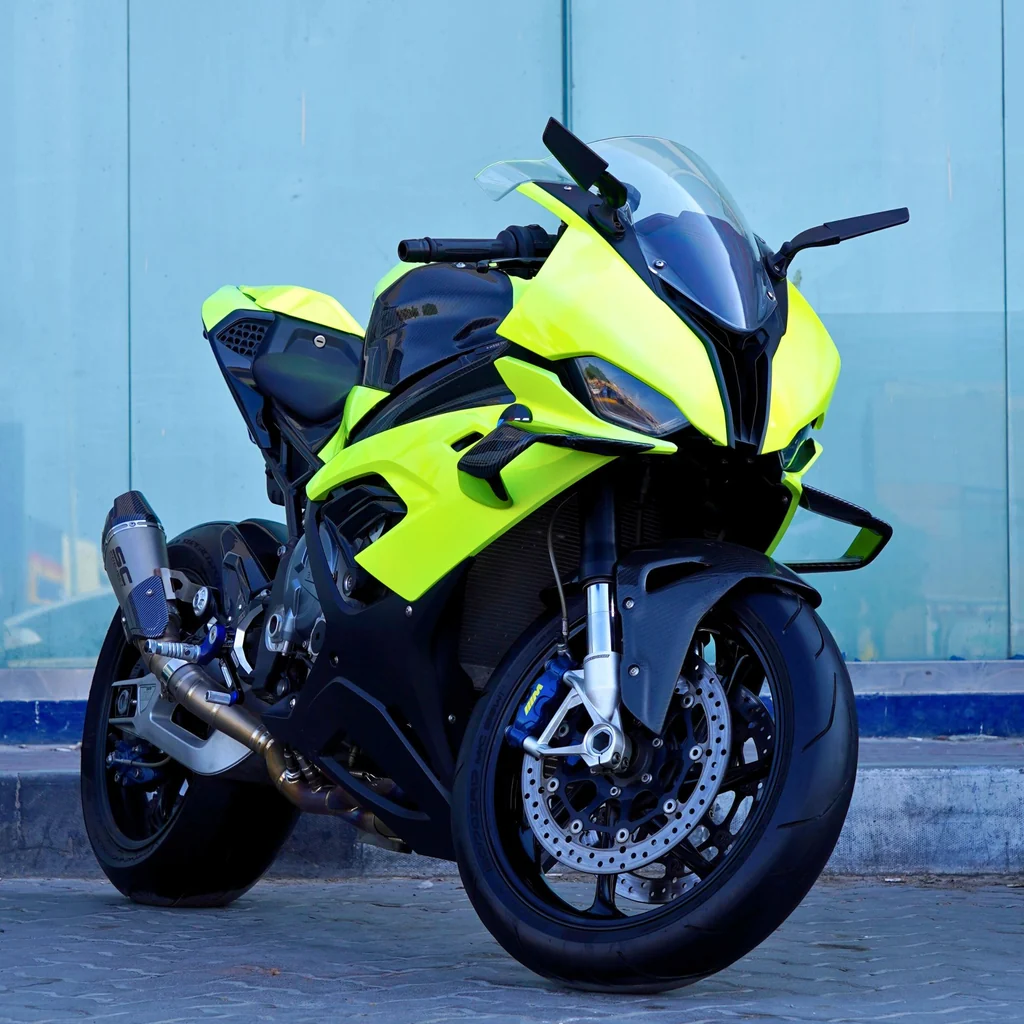 BMW M 1000 RR