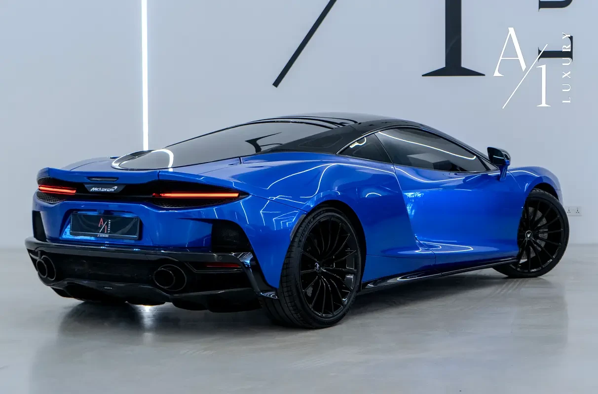 2023 McLaren GT photo 5