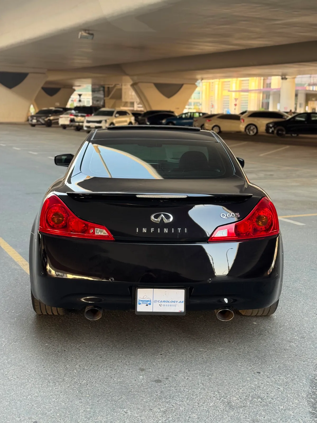 2015 Infiniti Q60 photo 5