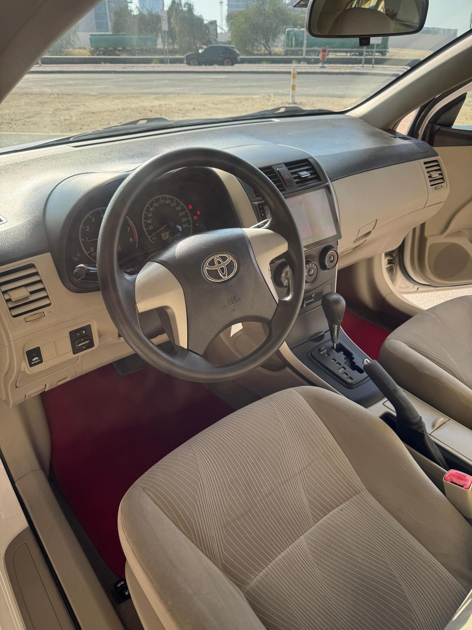 2013 Toyota Corolla photo 3