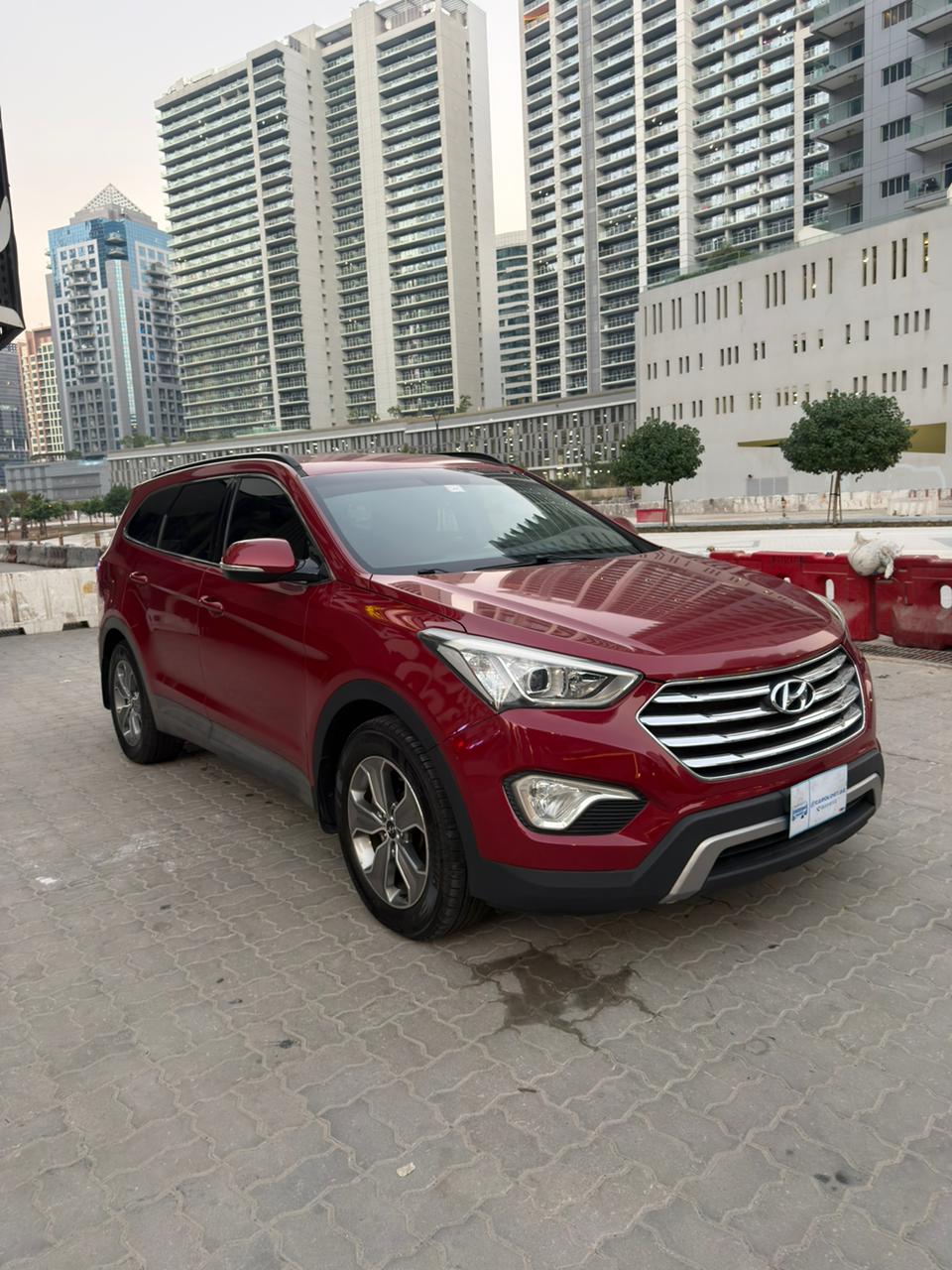 2015 Hyundai Santa Fe photo 2