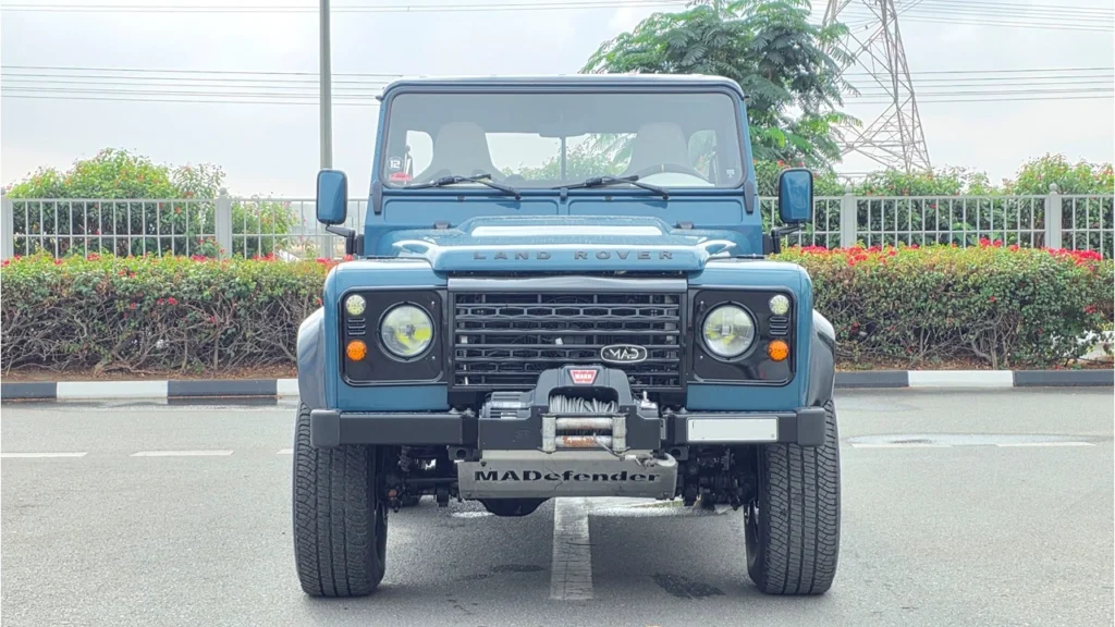 2010 Land Rover MADefender 110 photo 3