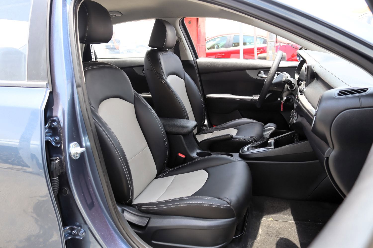 2019 Kia Cerato photo 2