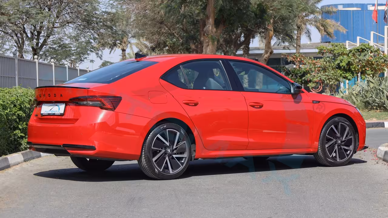 2025 Skoda Octavia photo 4