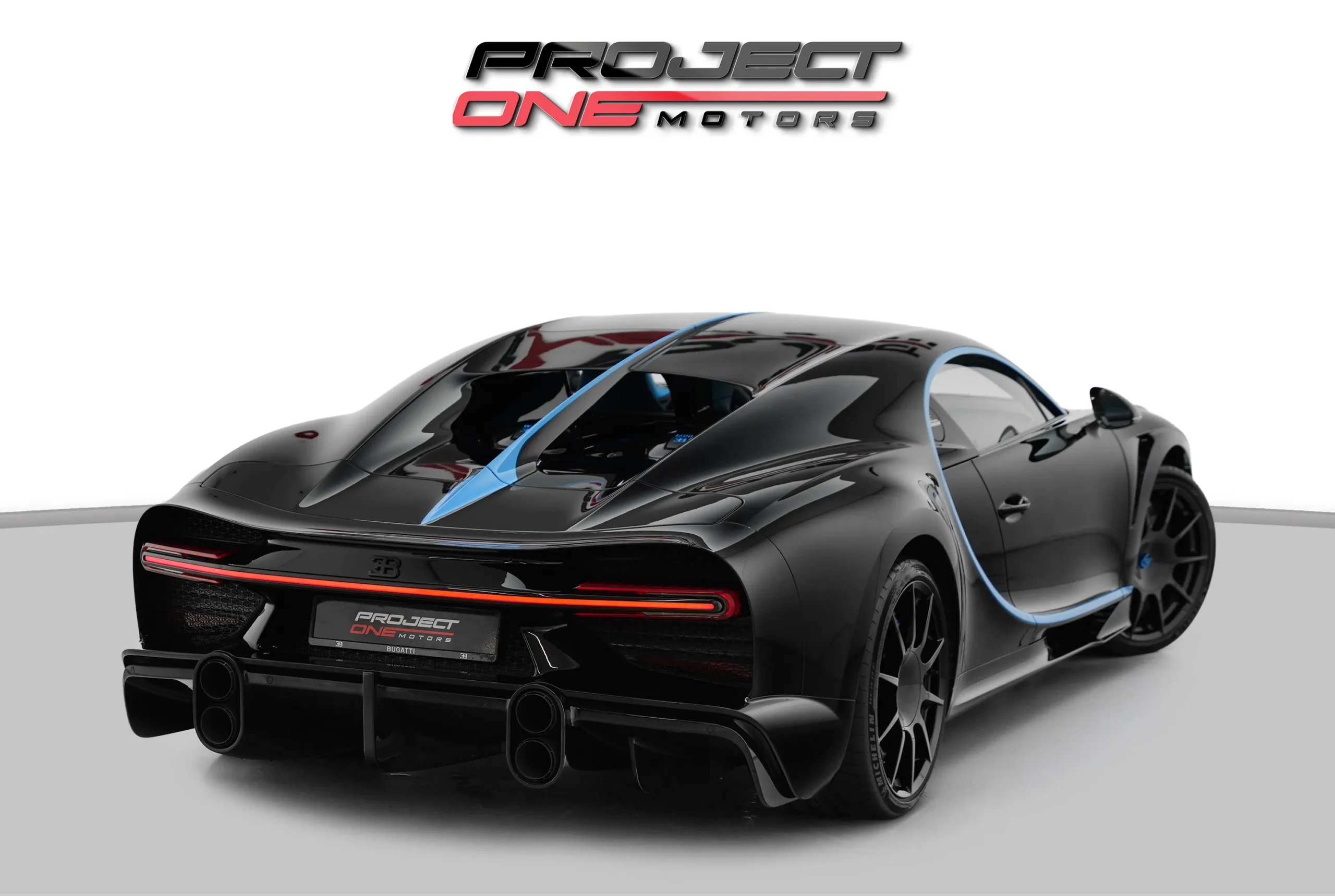 2023 Bugatti CHIRON photo 2