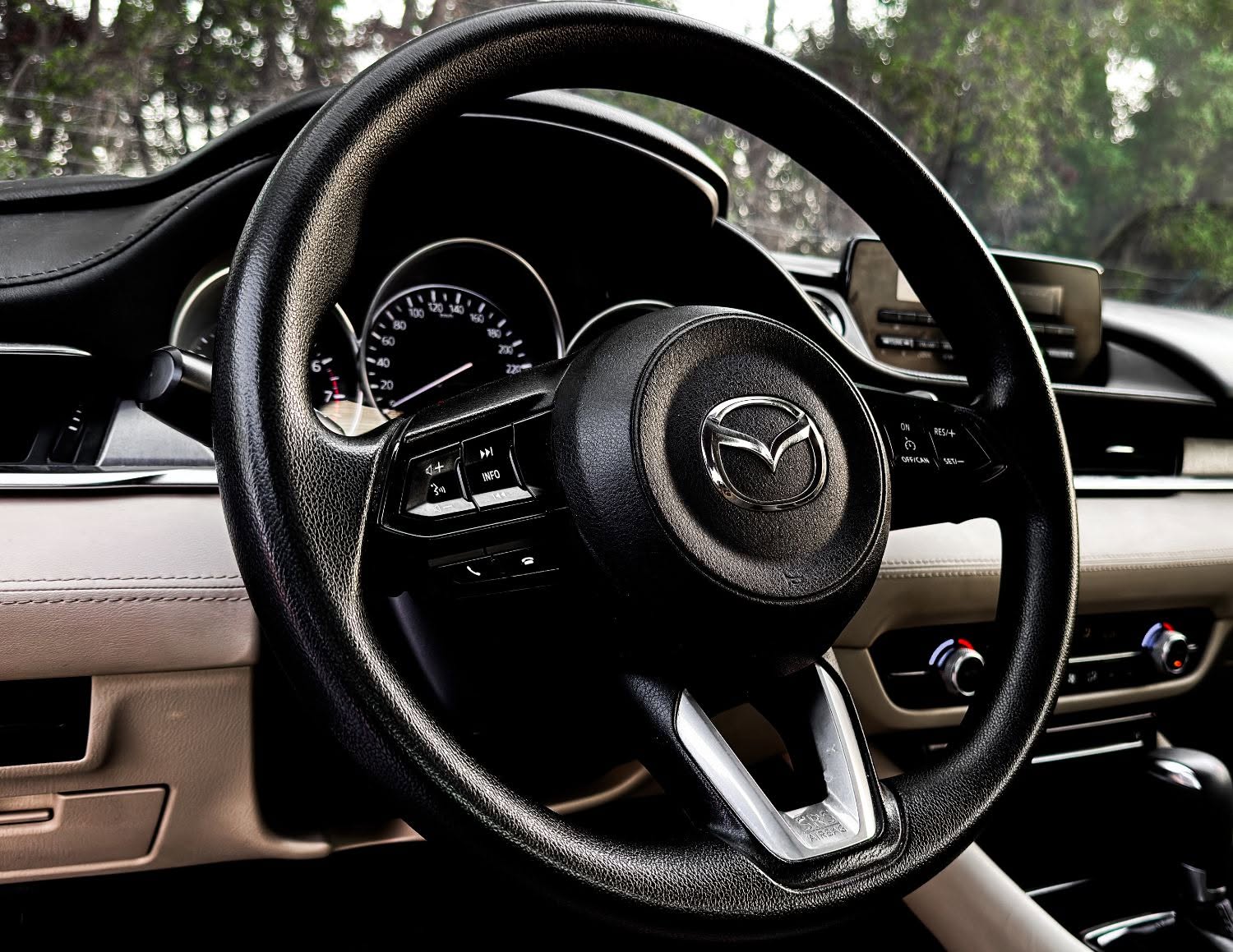 2023 Mazda Mazda6 photo 2