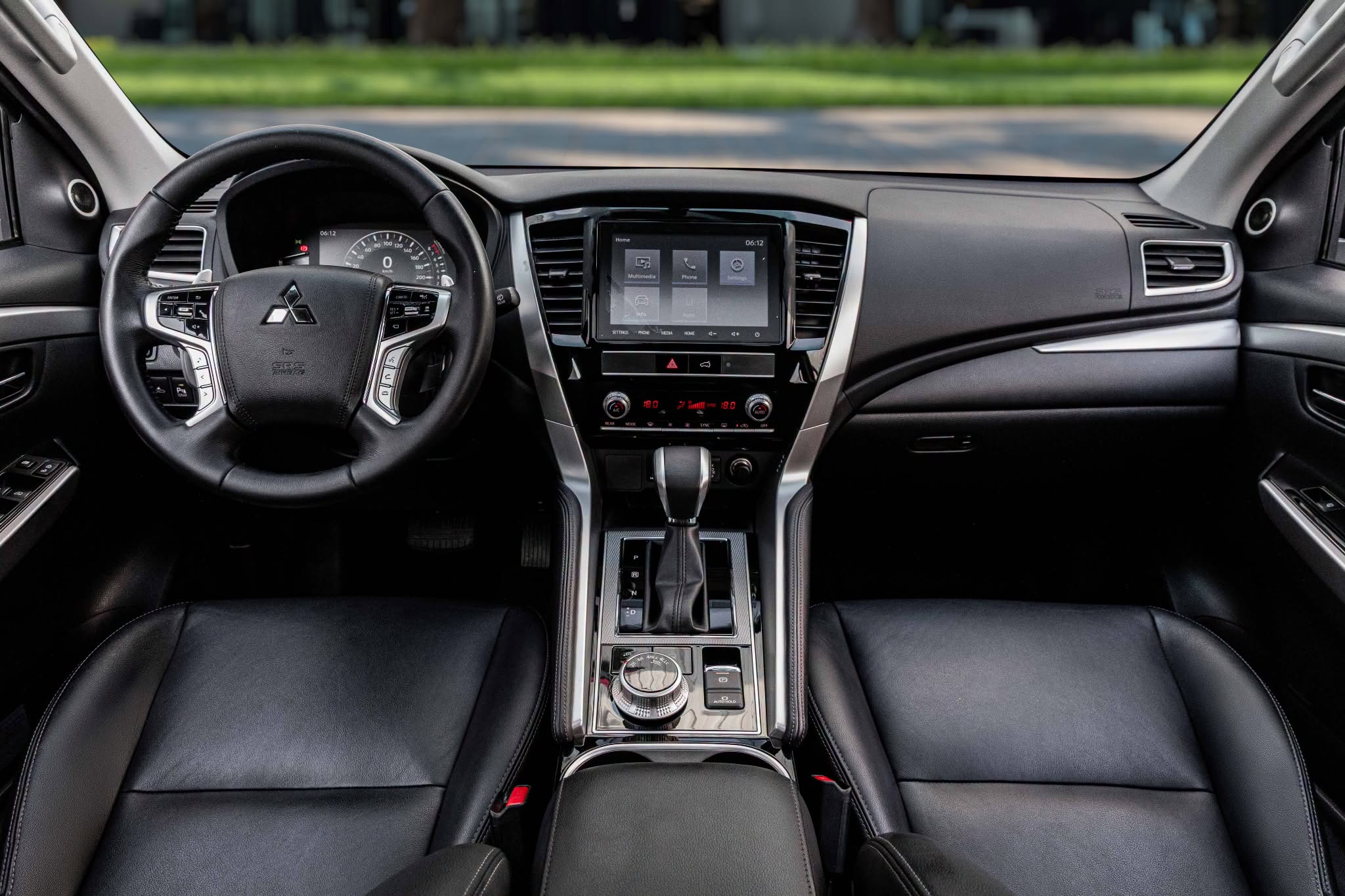 2023 Mitsubishi Montero Sport photo 4